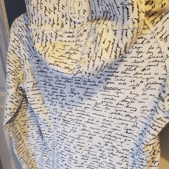 ♦️SOLD Lululemon Scuba Hoodie Manifesto - Picture 3 of 8